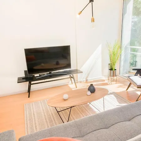 Homeforguest Design Attic Free Parking Daire