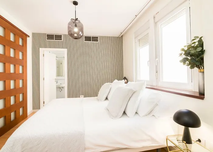 Homeforguest Design Attic Free Parking Appartamento *